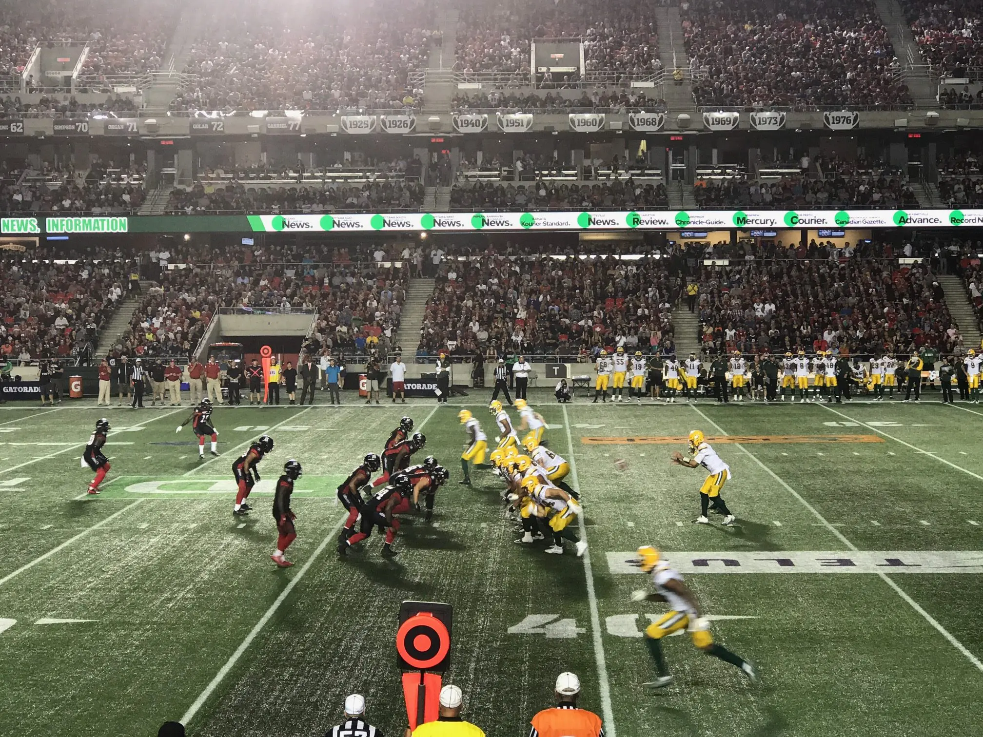 Eskimos @ REDBLACKS